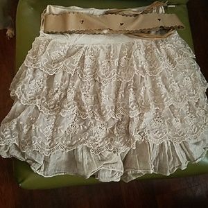 Adorable ruffle skirt